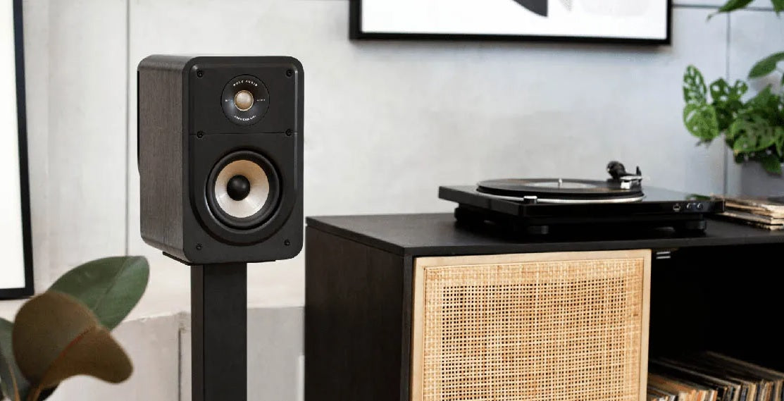 Polk Signature Elite ES15 Bookshelf Speakers - Pair